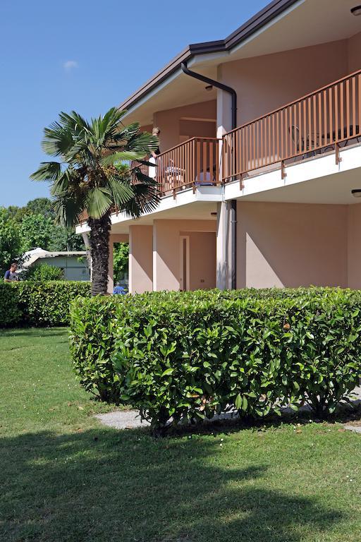 Camping Garden Tourist Manerba del Garda Eksteriør billede